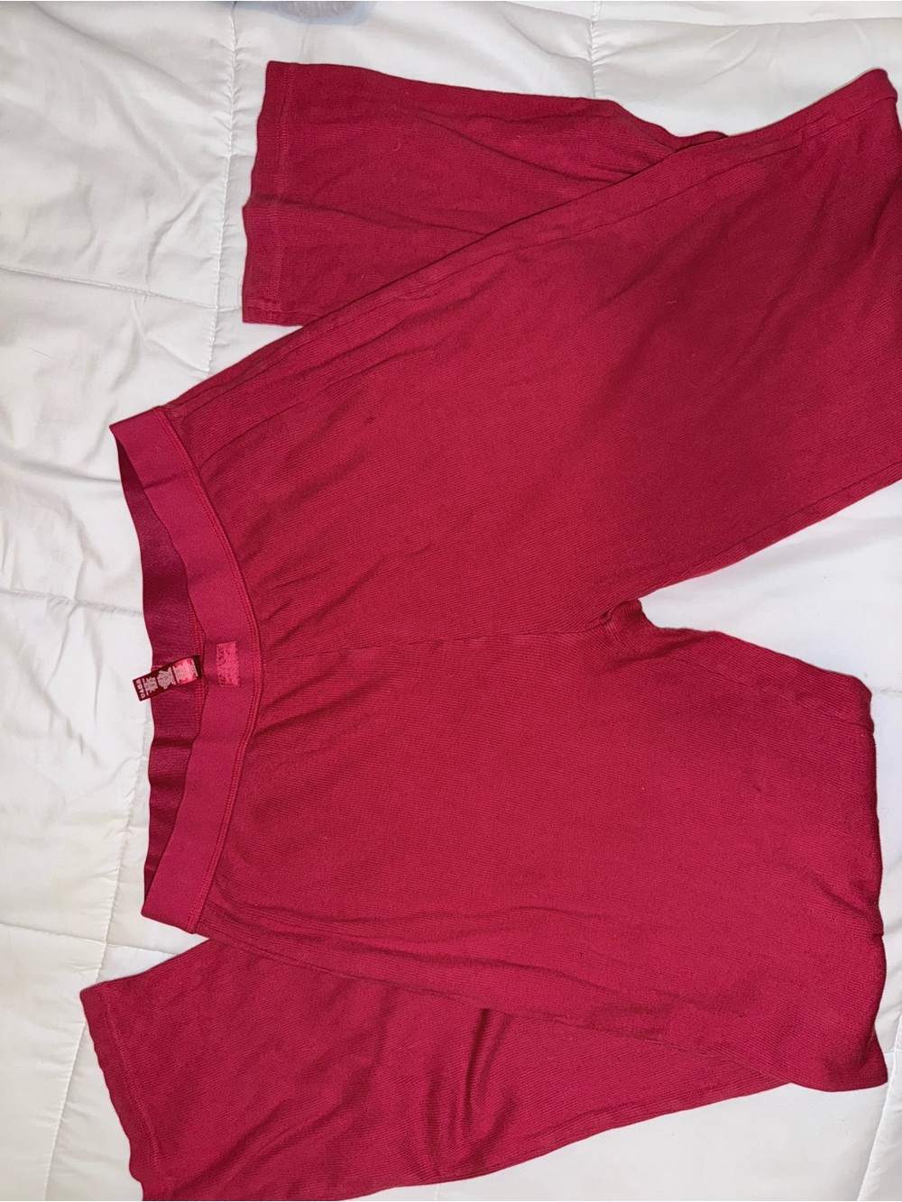 SKIMS Red Lounge Pants Ribbed - Picture 2 of 4